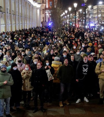 Over 1,500 Antiwar Protestors Arrested in Russia